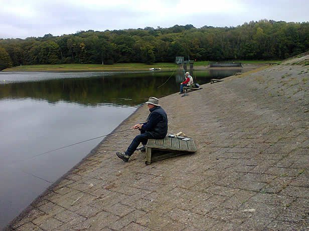 Paul Strevens and Bob Sanger fishing